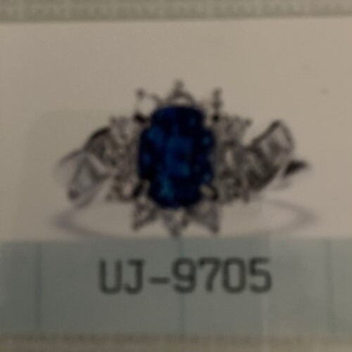 サファイアの指輪