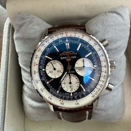 ブライトリング ナビタイマー B01 クロノグラフ4