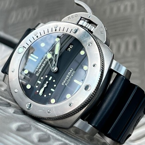 パネライ サブマーシブル pam00305