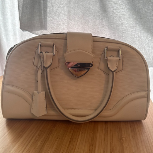 ルイヴィトン エピ 45,000円