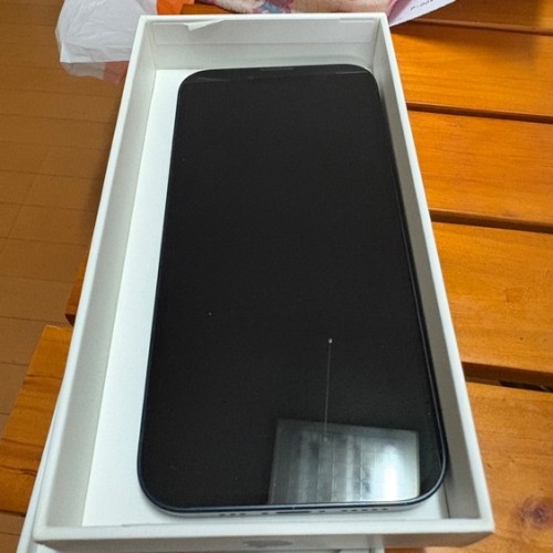 iPhone 13 128GB SIMフリー
