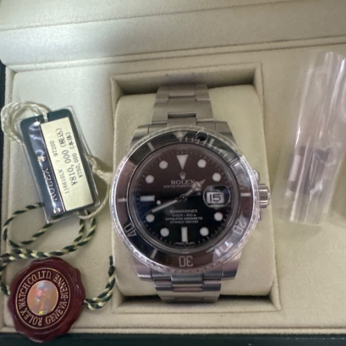 ロレックス サブマリーナー 116610L