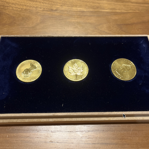 メイプルリーフ