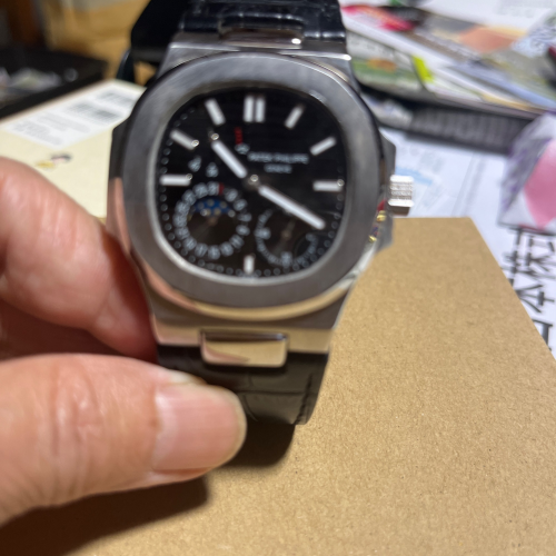 パテックフィリップ ノーチラス Genuine Leather刻印あり