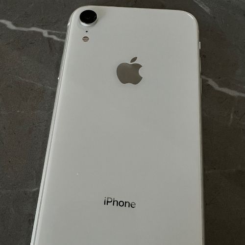 iPhoneXR 64GB 楽天モバイル