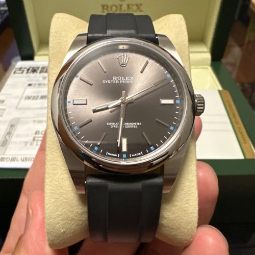 ロレックス パーペチュアル 114300