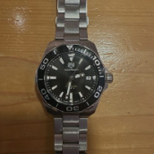 タグホイヤー アクアレーサー WAY１１１