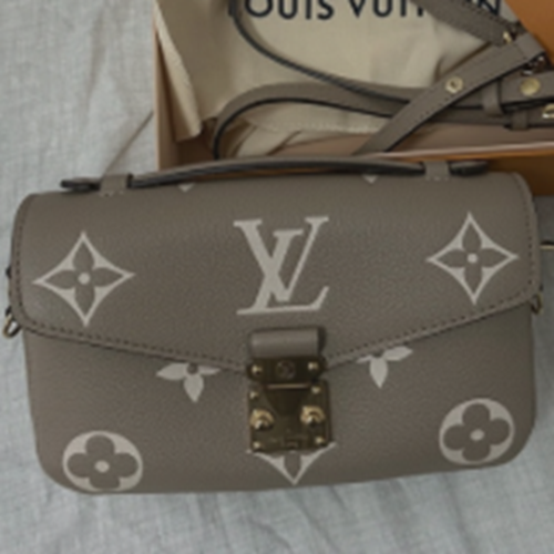 ルイヴィトン モノグラム