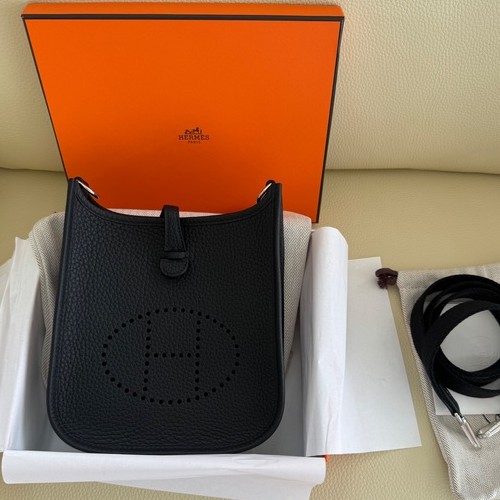 エルメス エブリン