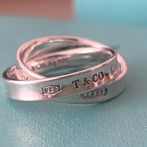 Tiffany & Co. シルバー925 インターロッキング サークル リング