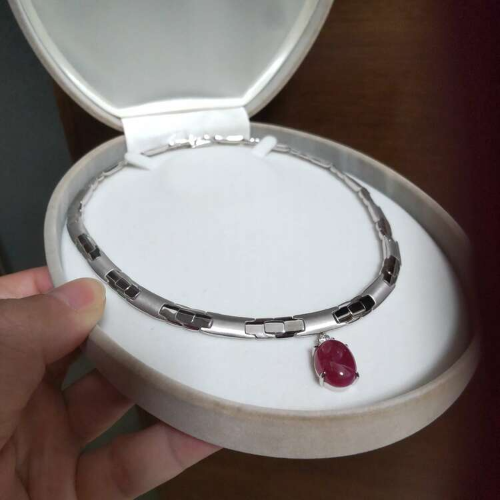 k18WG ルビー ダイヤモンドネックレス