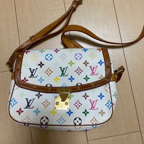 ルイヴィトン マルチカラー