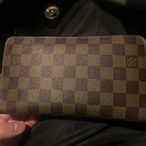 ジッピーウォレット