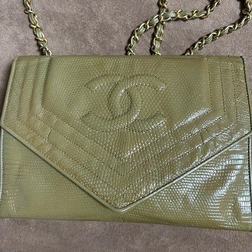 CHANELリザード　チェーンショルダー