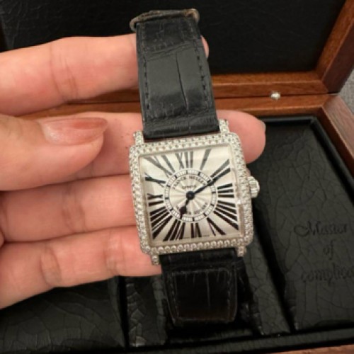 マスタースクエア