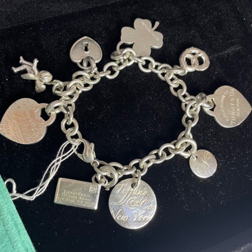 Tiffany ティファニー チャームブレスレット