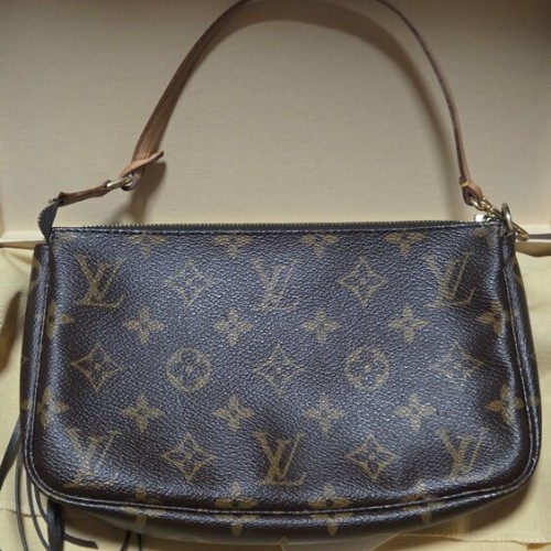 ルイヴィトン モノグラム