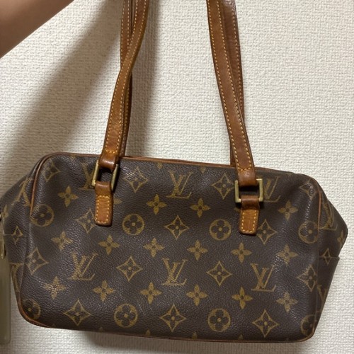 ルイヴィトン モノグラム