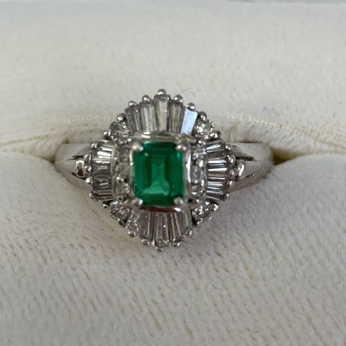 PT900 リング　エメラルド0.35 MD0.69 7.46g