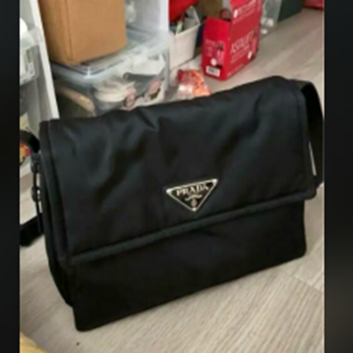 ブラック パテッド 1BD256