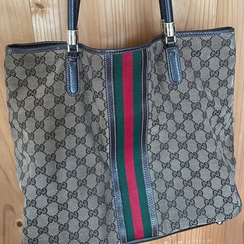 グッチ シェリーライン バッグ