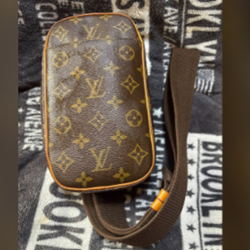 ポシェットガンジュ