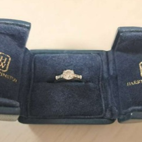 ハリーウィンストン エンゲージリング