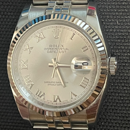 オイスターパーペチュアルデイトジャストSS/WGグレー大ローマ