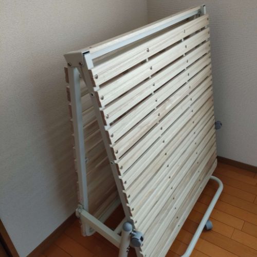 ニトリ　折りたたみベッド