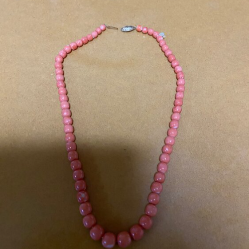 珊瑚ネックレス