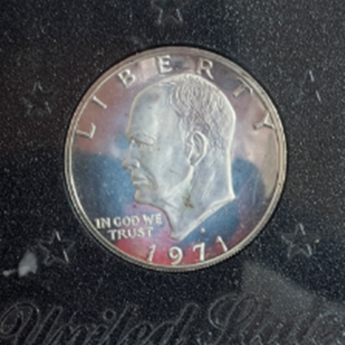 1971年発行のアイゼンハワー1ドルプルーフ大型銀貨