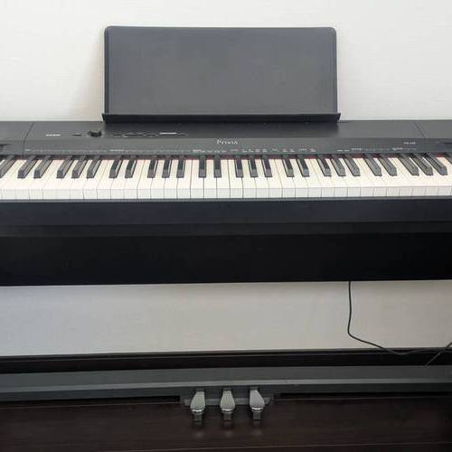 CASIO　電子ピアノ　PX-160