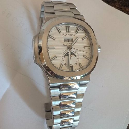 パテックフィリップ ノーチラス 5980/1A-001