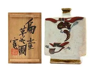扁壺草花圖