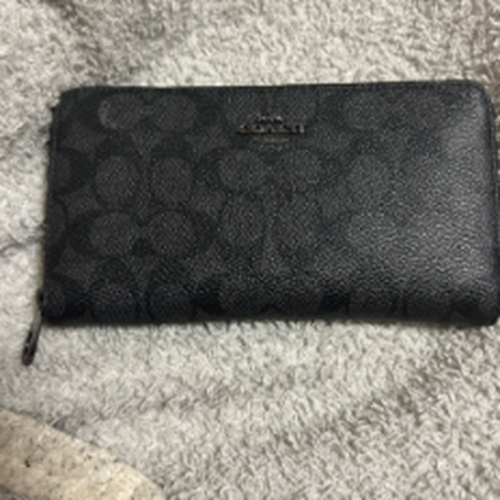 ブラックレザーCOACH