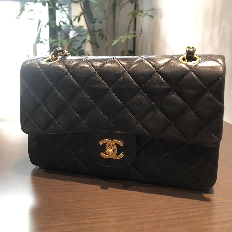 シャネル CHANEL マトラッセ25 ショルダー