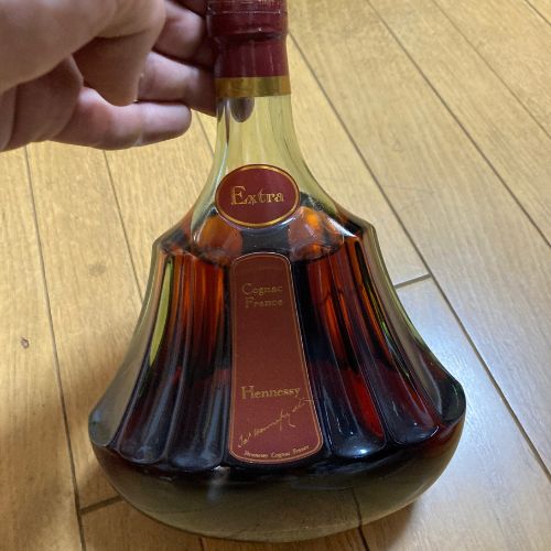 ヘネシー パラディ エクストラ グリーンボトル　金キャップ