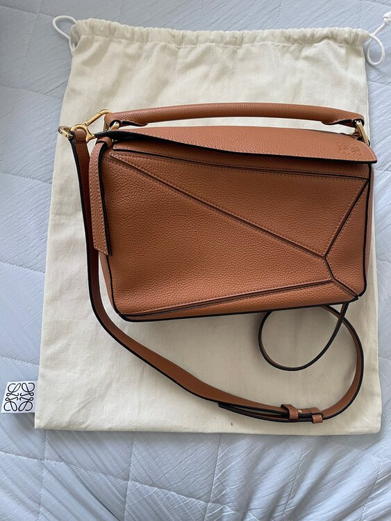 LOEWE ロエベ パズルバッグ スモール ソフトグレインカーフライトキャメル