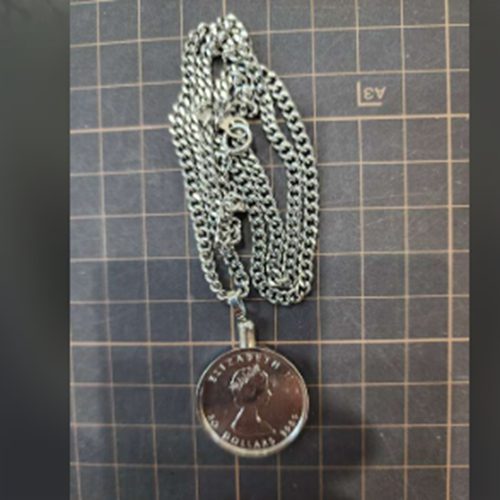 メイプルリーフプラチナコイン1/2oz.850ptヘッダー喜平チェーン付き