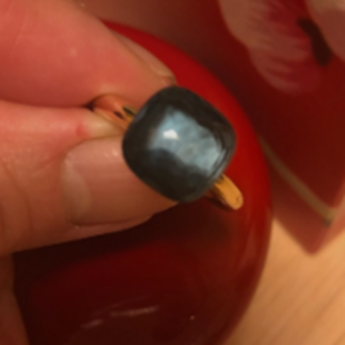 ポメラート　ロンドンブルートパーズ