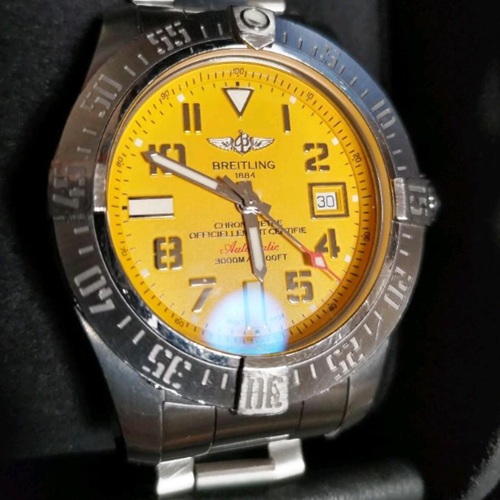 ブライトリング アベンジャーII シーウルフ