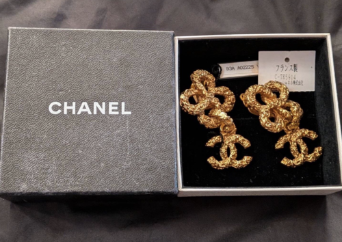 CHANELイヤリング