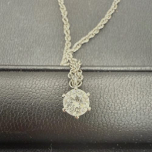 ダイヤモンドネックレス