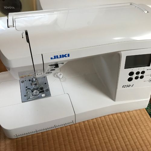 ミシン　　f250-J