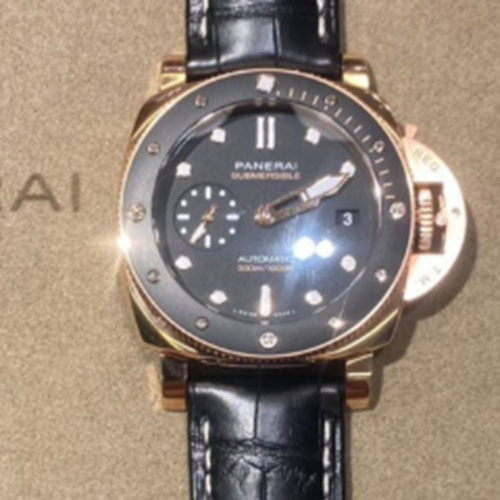 パネライ サブマーシブル pam01164