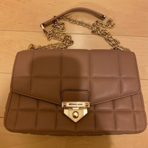 マイケルコースショルダーバック