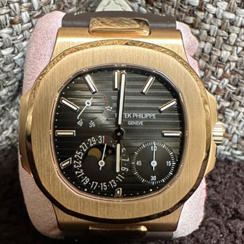 パテックフィリップ ノーチラス 5712r