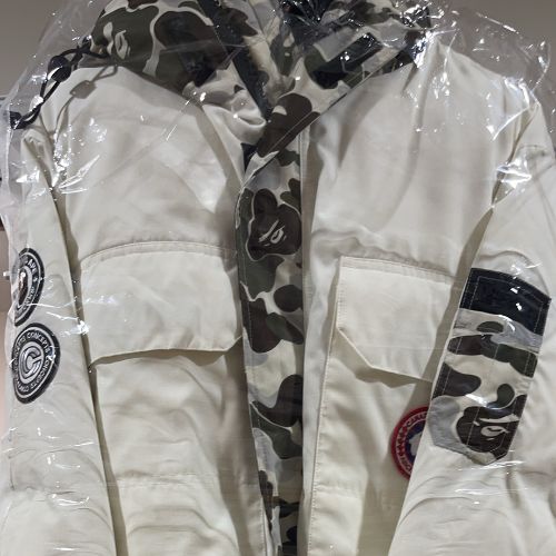 ベイシングエイプ べイプ エクスペディション パーカー