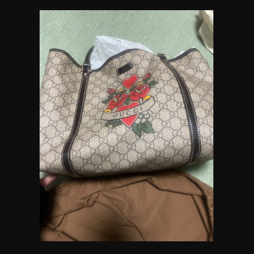 グッチトートバッグ