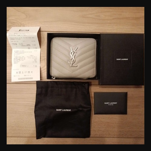 イブサンローラン582112 BOWA2 1723